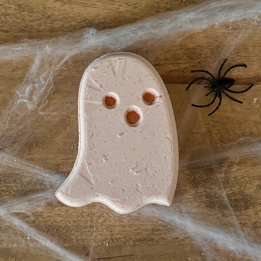 Ghostie Bath Bomb with Surprise