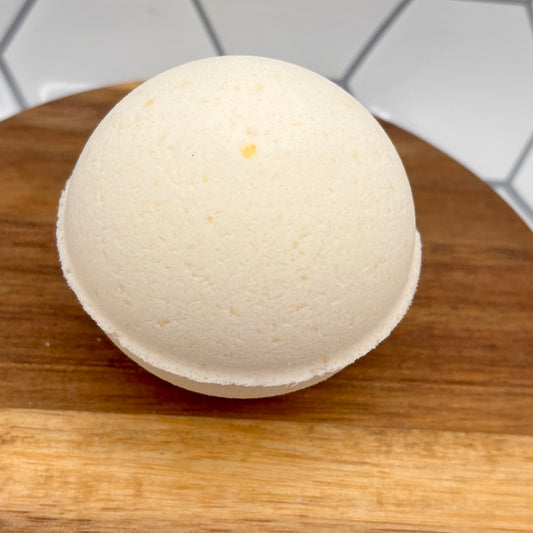 Cedarwood Orange | dye free, essential oil | handcrafted Bath Bomb