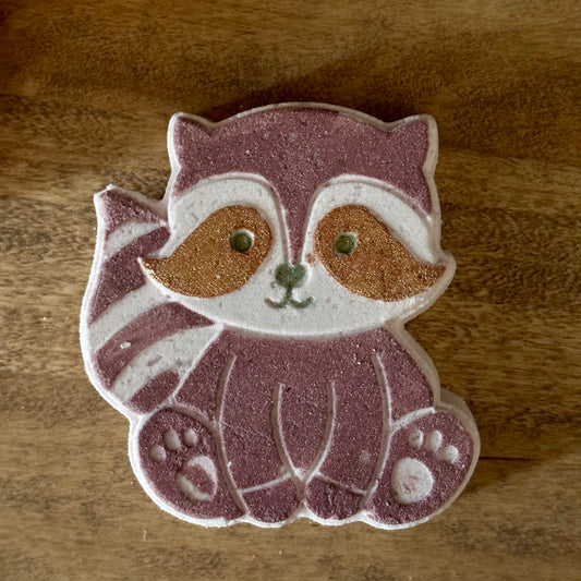 Raccoon Bath Bomb with Surprise