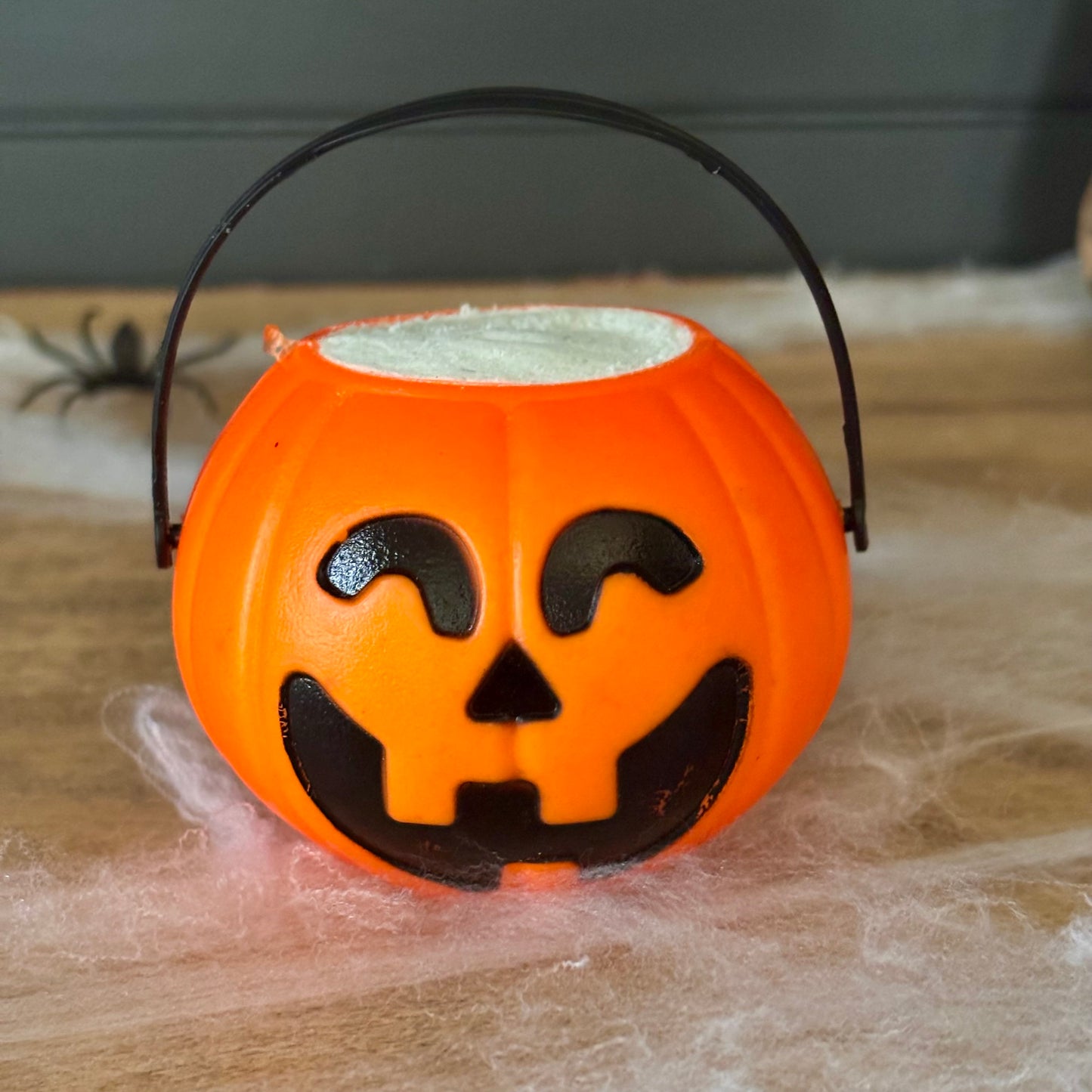 Mini Halloween Mystery Bucket Bath Bomb