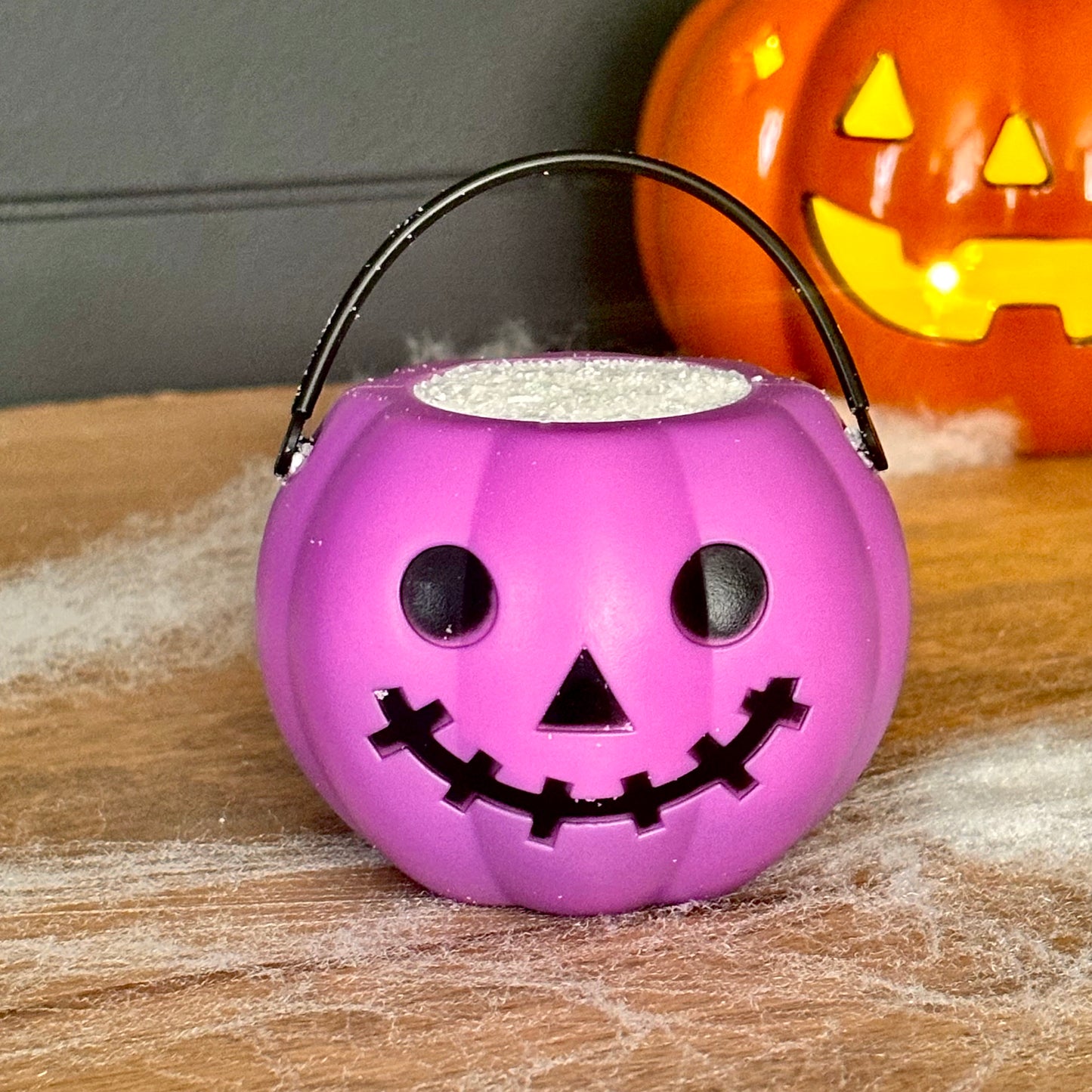 Halloween Bath Bomb w/toy